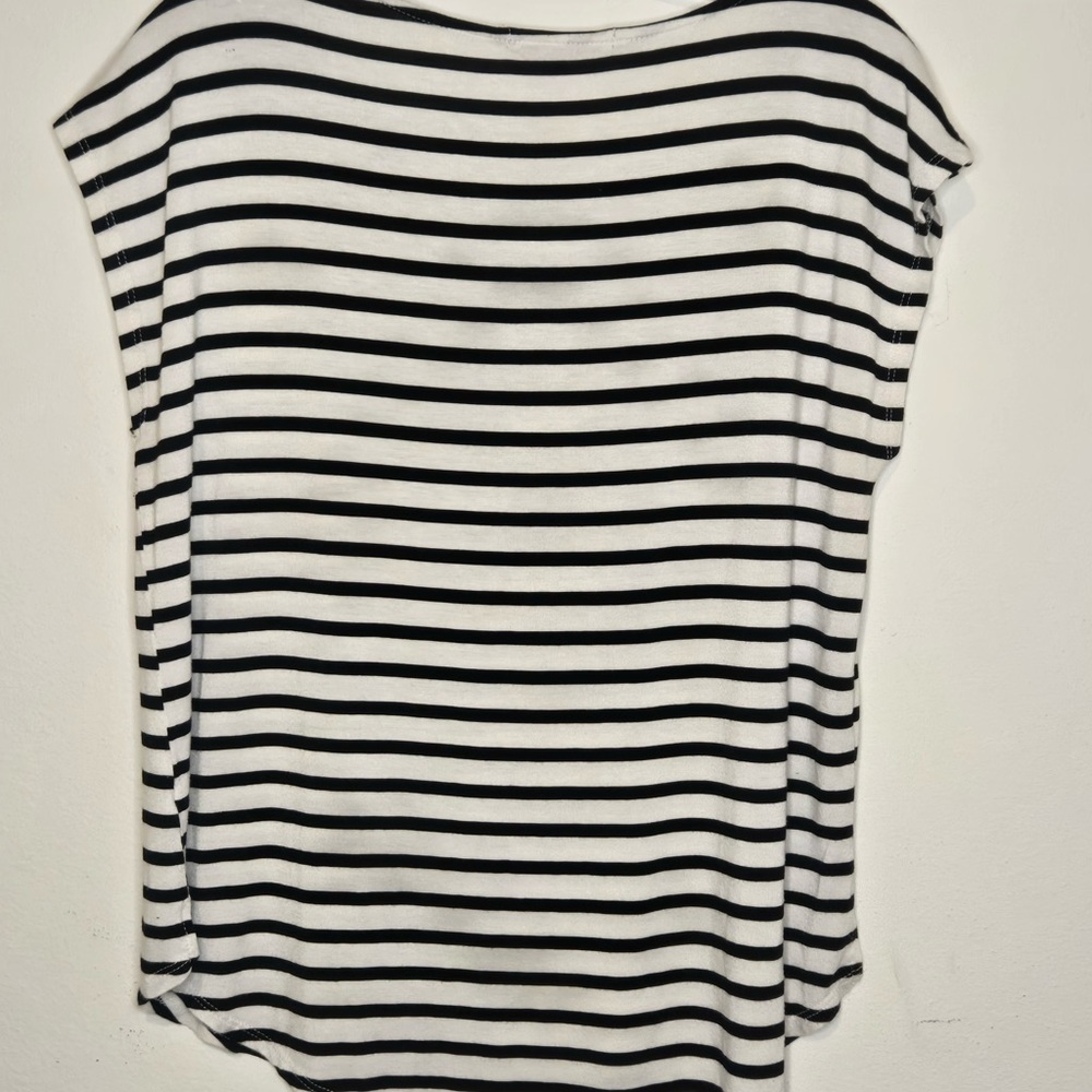 Green Envelope Los Angeles Striped Short Sleeve Top Size L Black & White